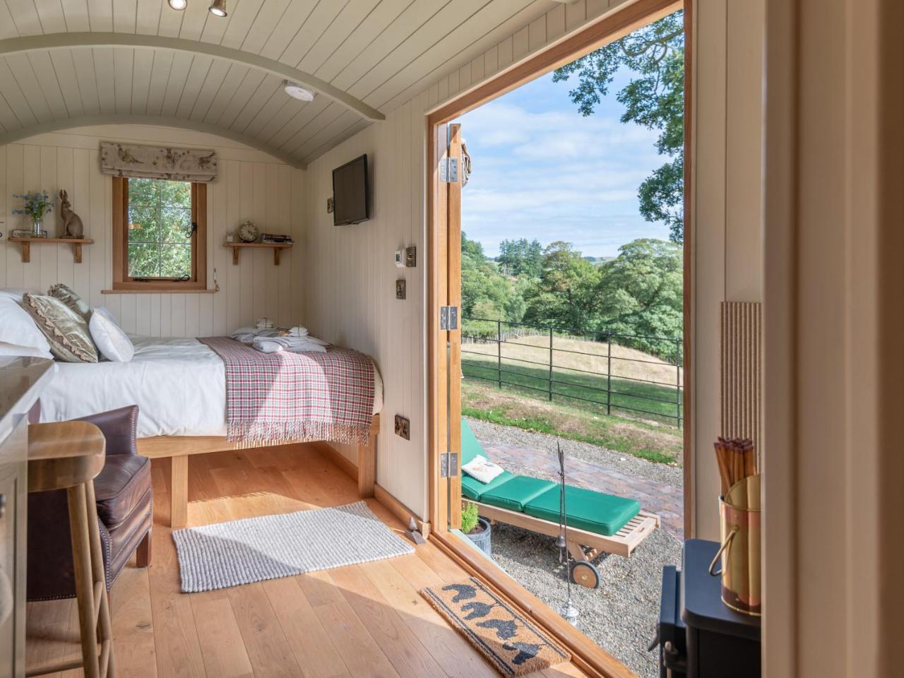 Padarn'S Hut Βίλα Llanbadarn Fynydd Εξωτερικό φωτογραφία